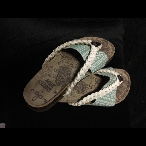 NWOT Muk Luk Blue Slip On Sandals - Picture 4 of 6